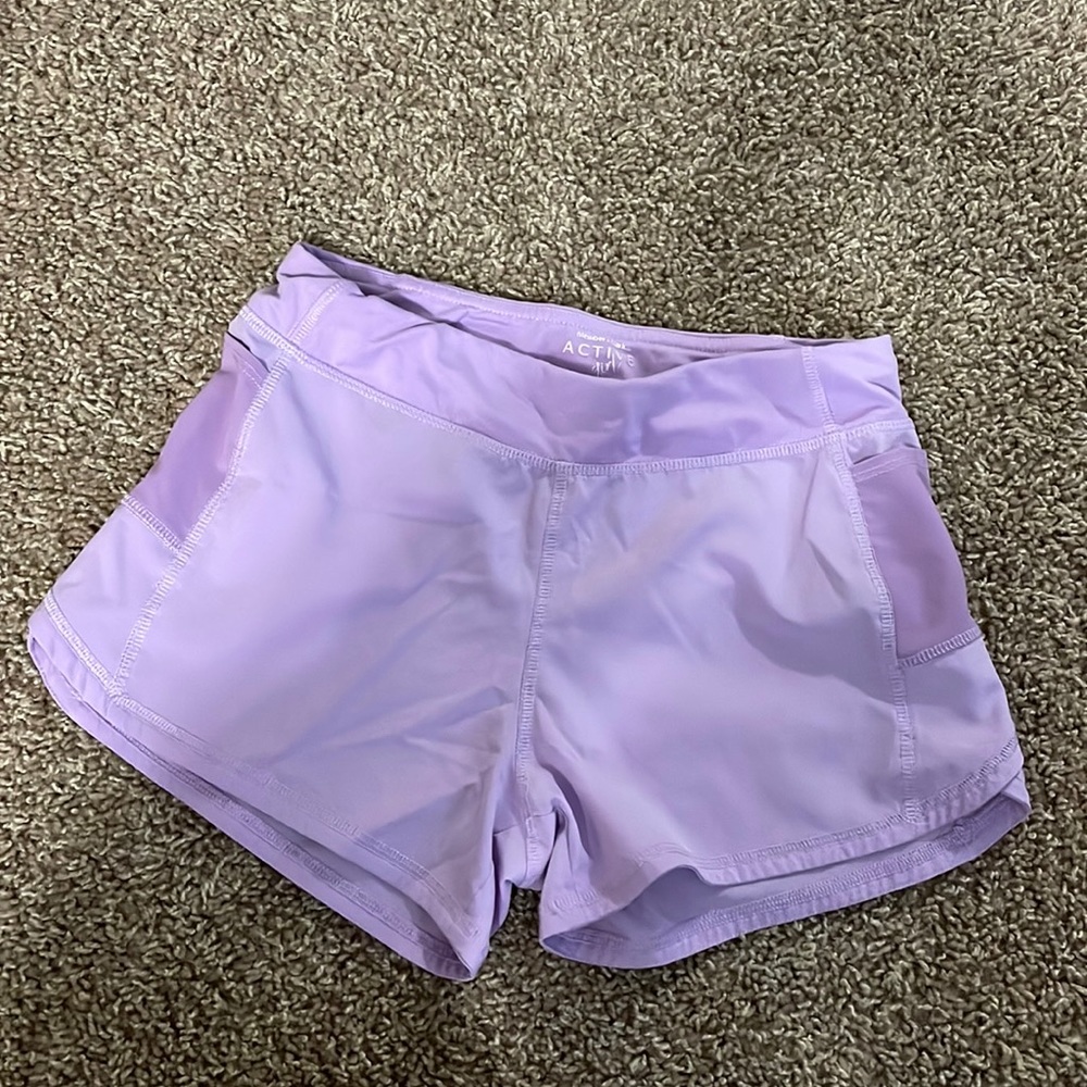 Running shorts